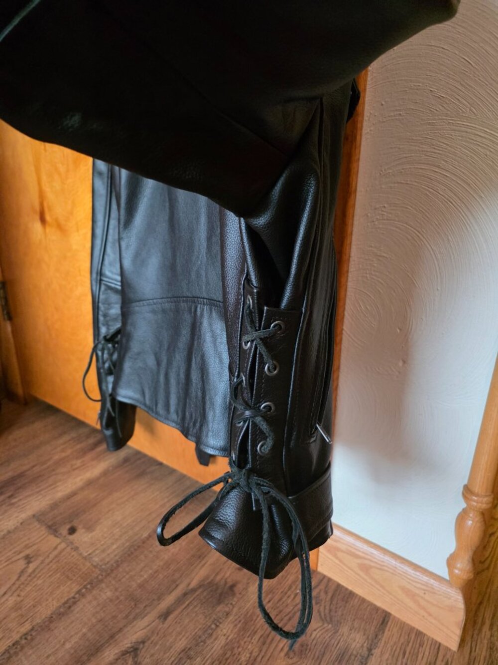 Leather Riding Jacket - Picture 4 of 9